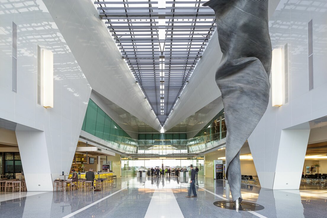 img_au_canberra_airport_02 img_au_canberra_airport_02