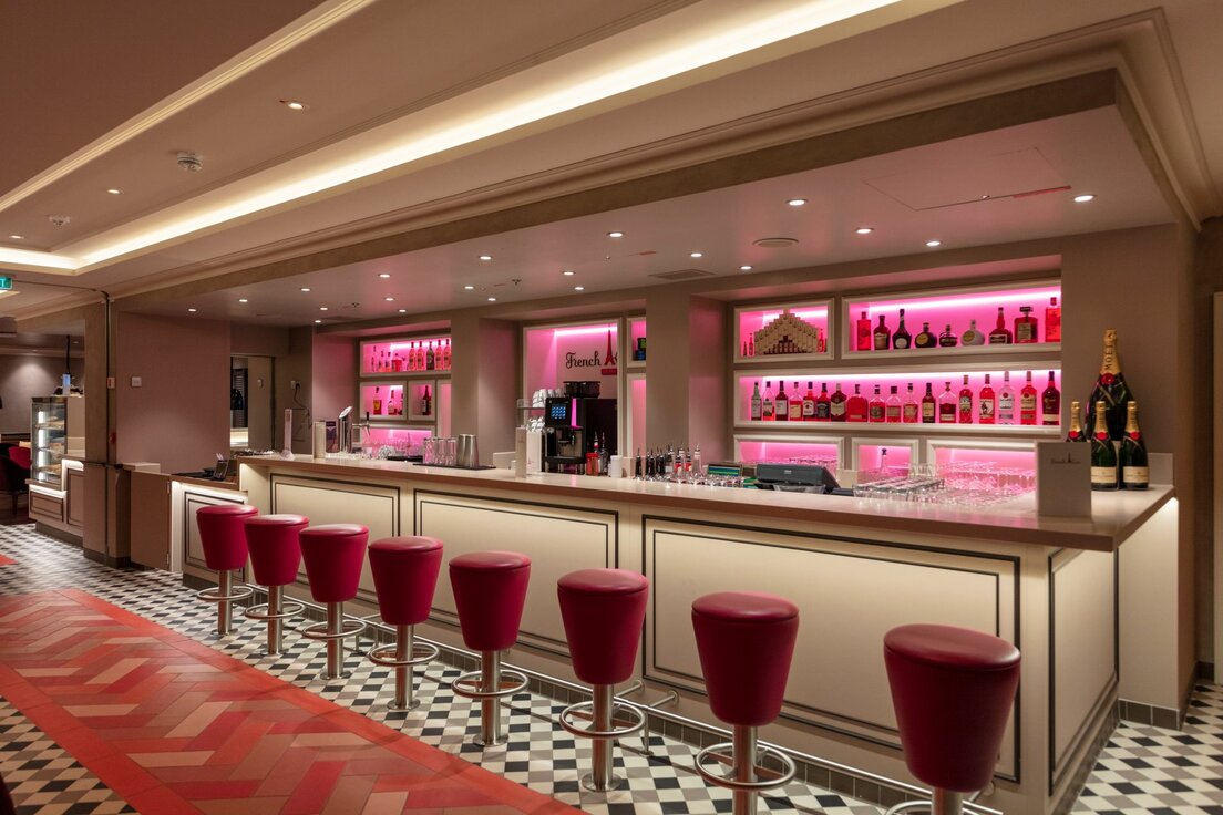 img_de_aidanova_1 img_de_aidanova_1