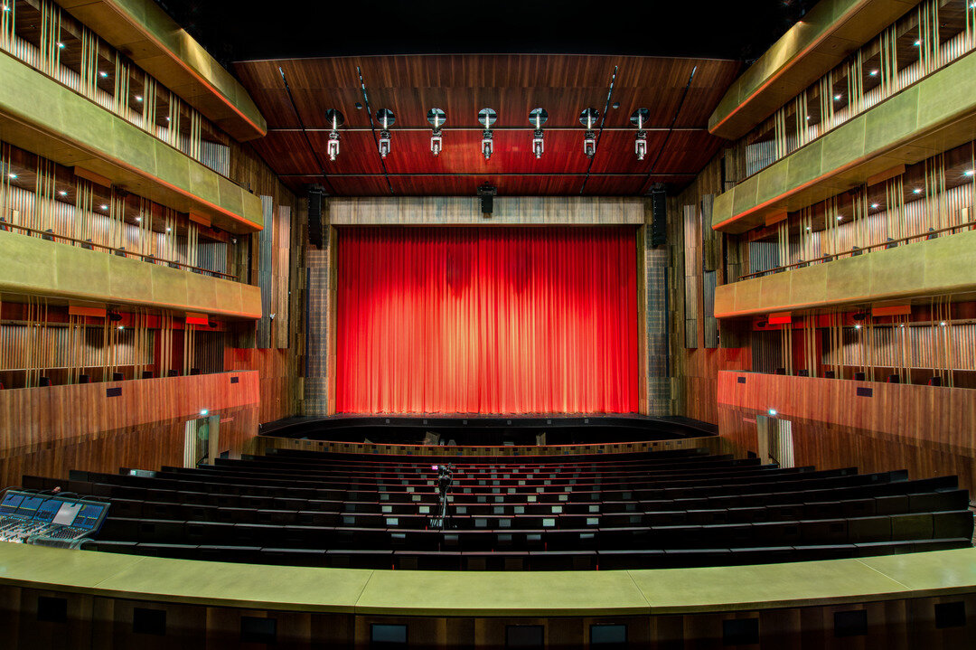 img_at_musiktheater_linz_30 img_at_musiktheater_linz_30