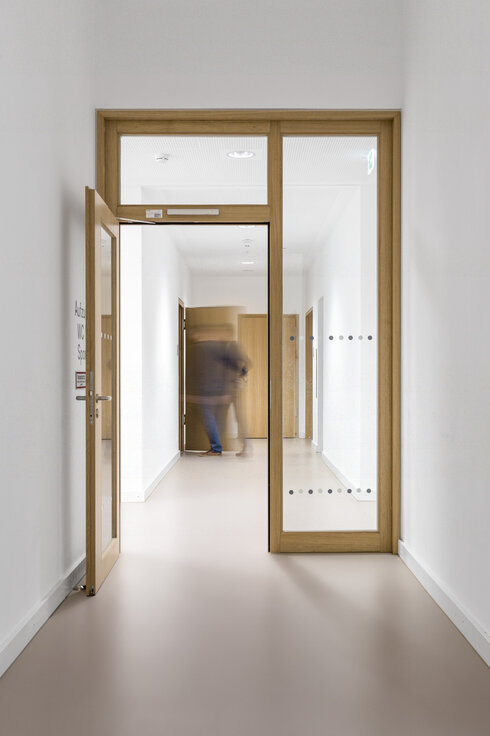 img_de_grunds_fhm_18 img_de_grunds_fhm_18