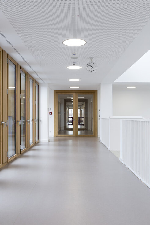 img_de_grunds_fhm_5 img_de_grunds_fhm_5