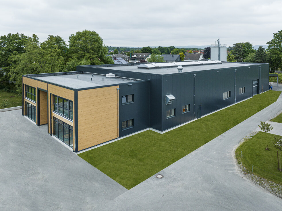 © © www.Lindner-Group.com © © www.Lindner-Group.com