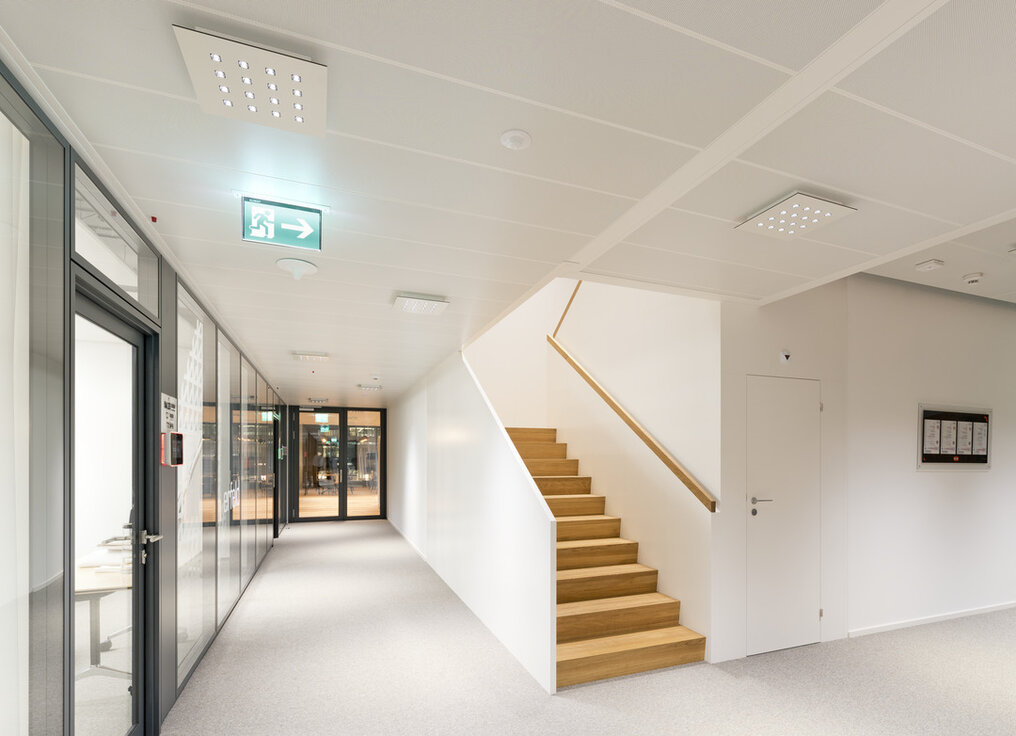 img_ch_twist_again_9 img_ch_twist_again_9