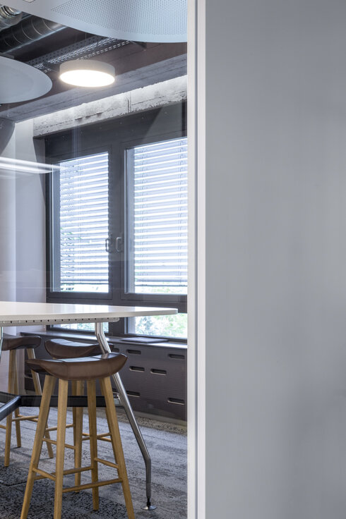 img_de_melo_21 img_de_melo_21