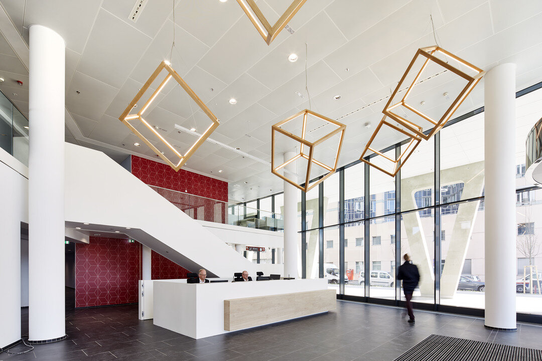 img_at_at_campus_2 img_at_at_campus_2