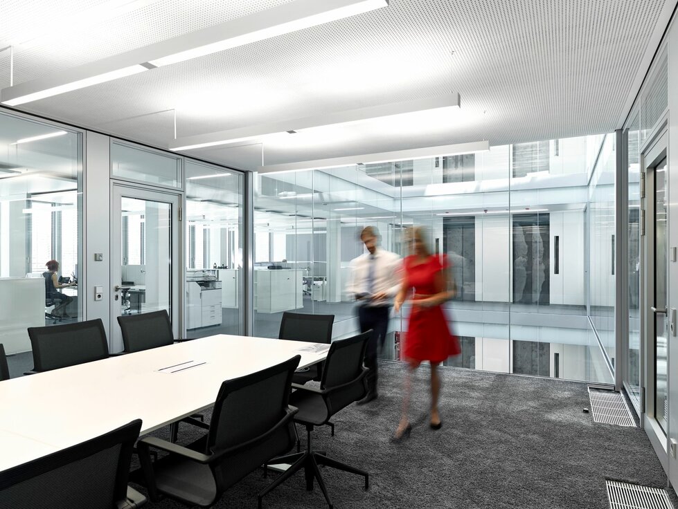 img_de_mhk_drei_48 img_de_mhk_drei_48