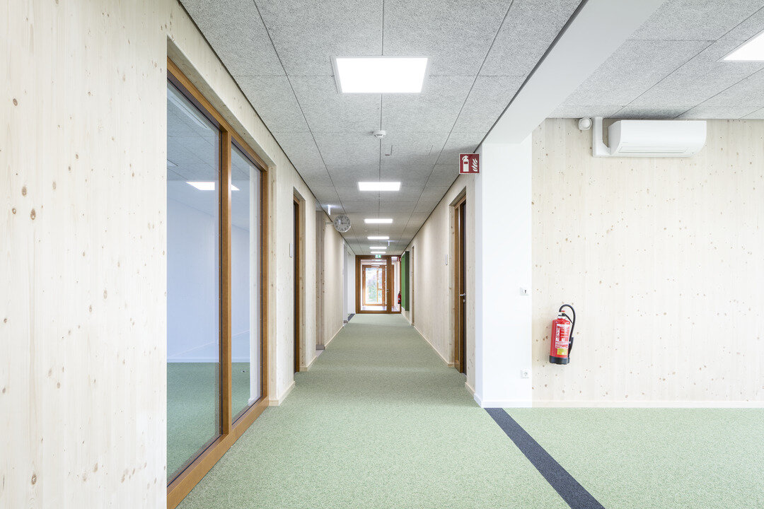 img_de_schule_niederrad_9 img_de_schule_niederrad_9