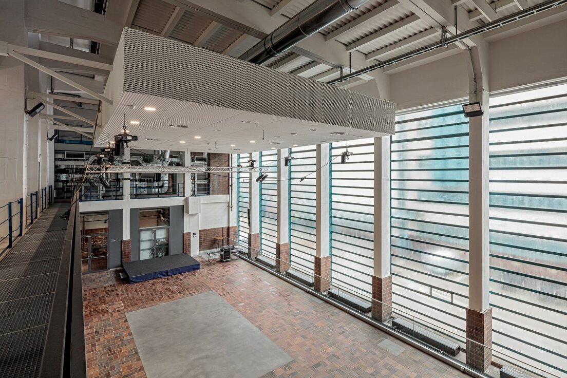 img-at-tabakfabrik linz (1) img-at-tabakfabrik linz (1)