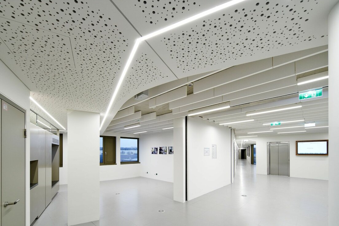 img_at_wien kanal zentrale (2) img_at_wien kanal zentrale (2)