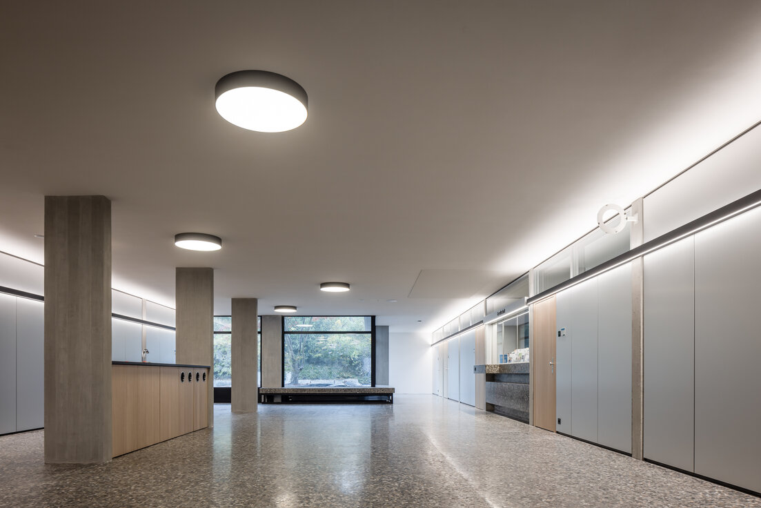 © © www.Lindner-Group.com © © www.Lindner-Group.com