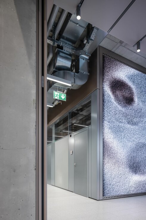 img-ch-abb-emotion-04 img-ch-abb-emotion-04