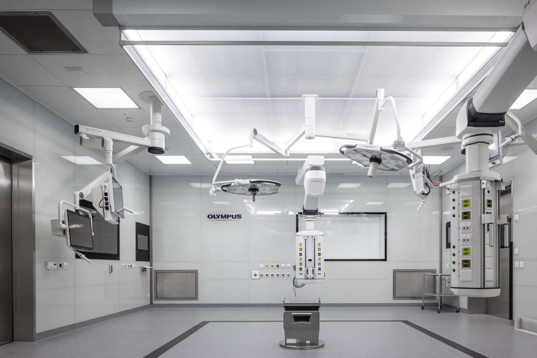 © © www.Lindner-Group.com © © www.Lindner-Group.com