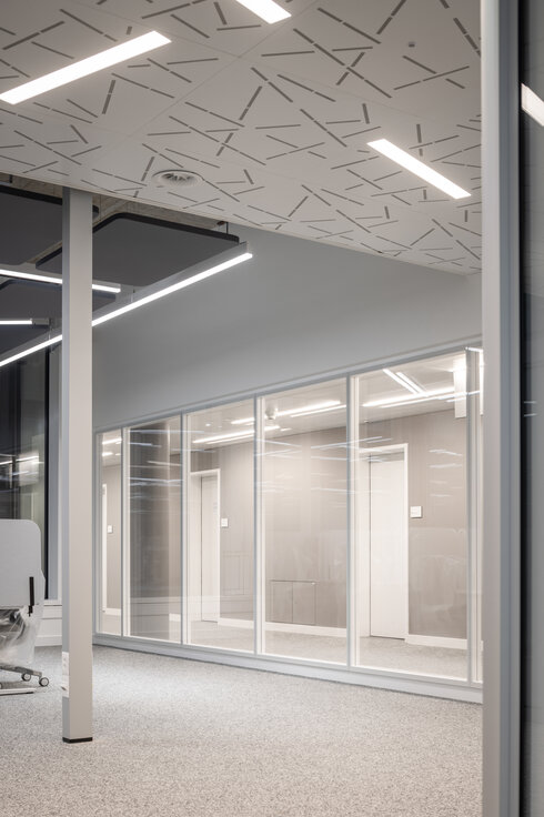 © © www.Lindner-Group.com © © www.Lindner-Group.com