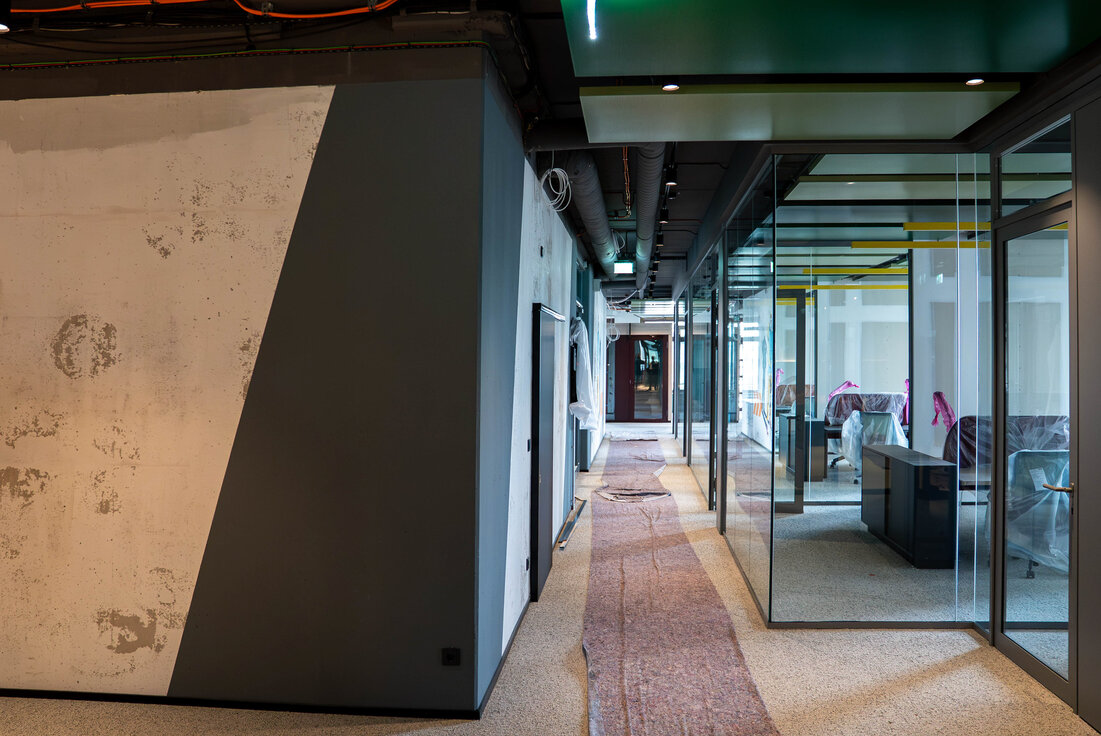 © © www.Lindner-Group.com © © www.Lindner-Group.com