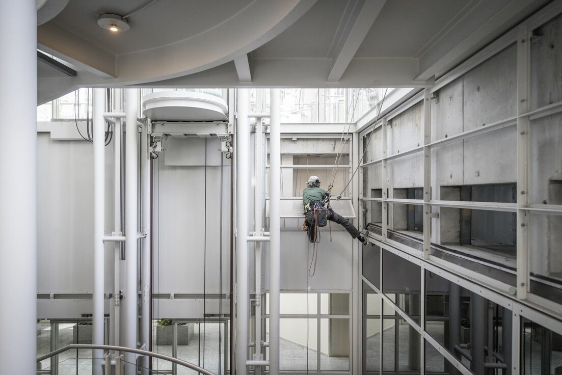 img-de-ergo-versicherungen-demontage-28 img-de-ergo-versicherungen-demontage-28