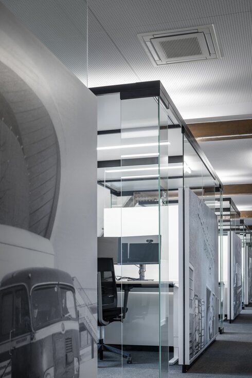 img-de-kuehne+nagel-sonnenallee-05 img-de-kuehne+nagel-sonnenallee-05