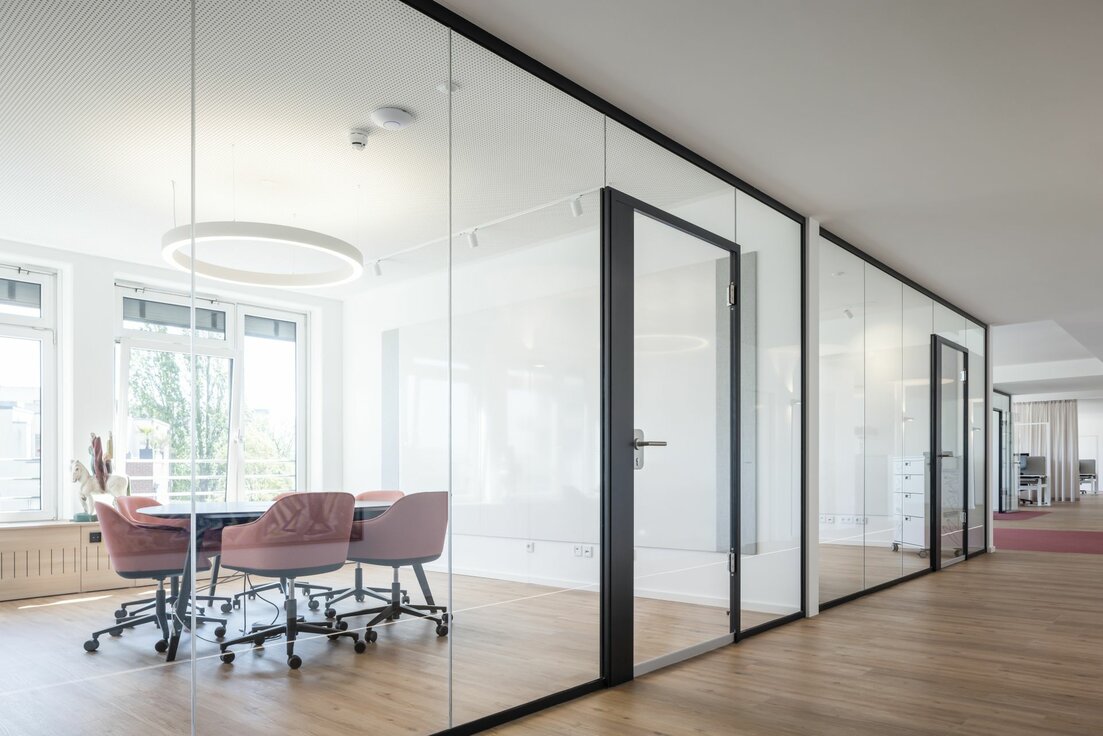 img_de_Tattersall-Lorenz Berlin_01 img_de_Tattersall-Lorenz Berlin_01