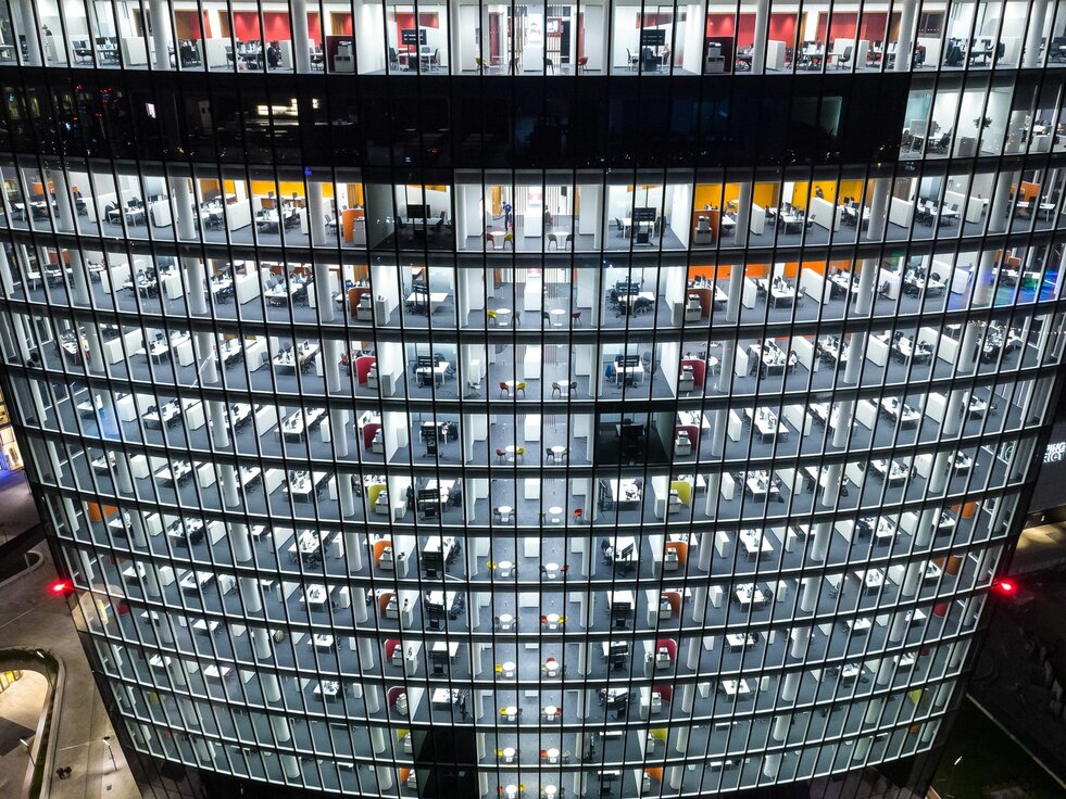 img-ita-torre-pwc-mailand-1 img-ita-torre-pwc-mailand-1