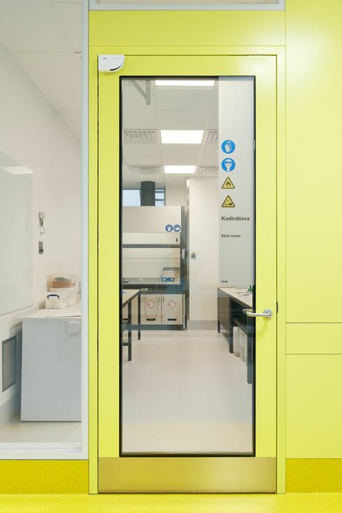 img-lva-light-guide-optics-international-livani-5 img-lva-light-guide-optics-international-livani-5