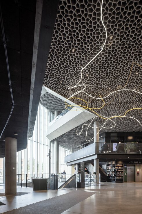 img-nor-deichman-bibliothek-42 img-nor-deichman-bibliothek-42