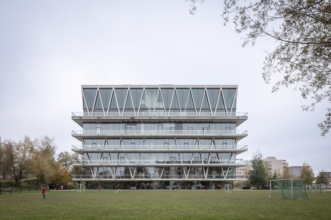 © © www.Lindner-Group.com © © www.Lindner-Group.com