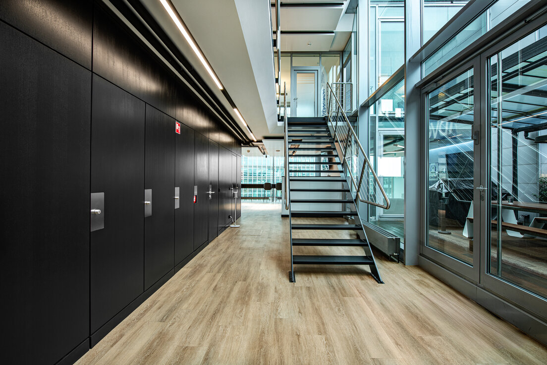 © © www.Lindner-Group.com © © www.Lindner-Group.com