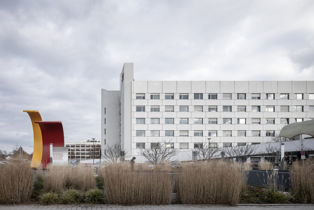 © © www.Lindner-Group.com © © www.Lindner-Group.com