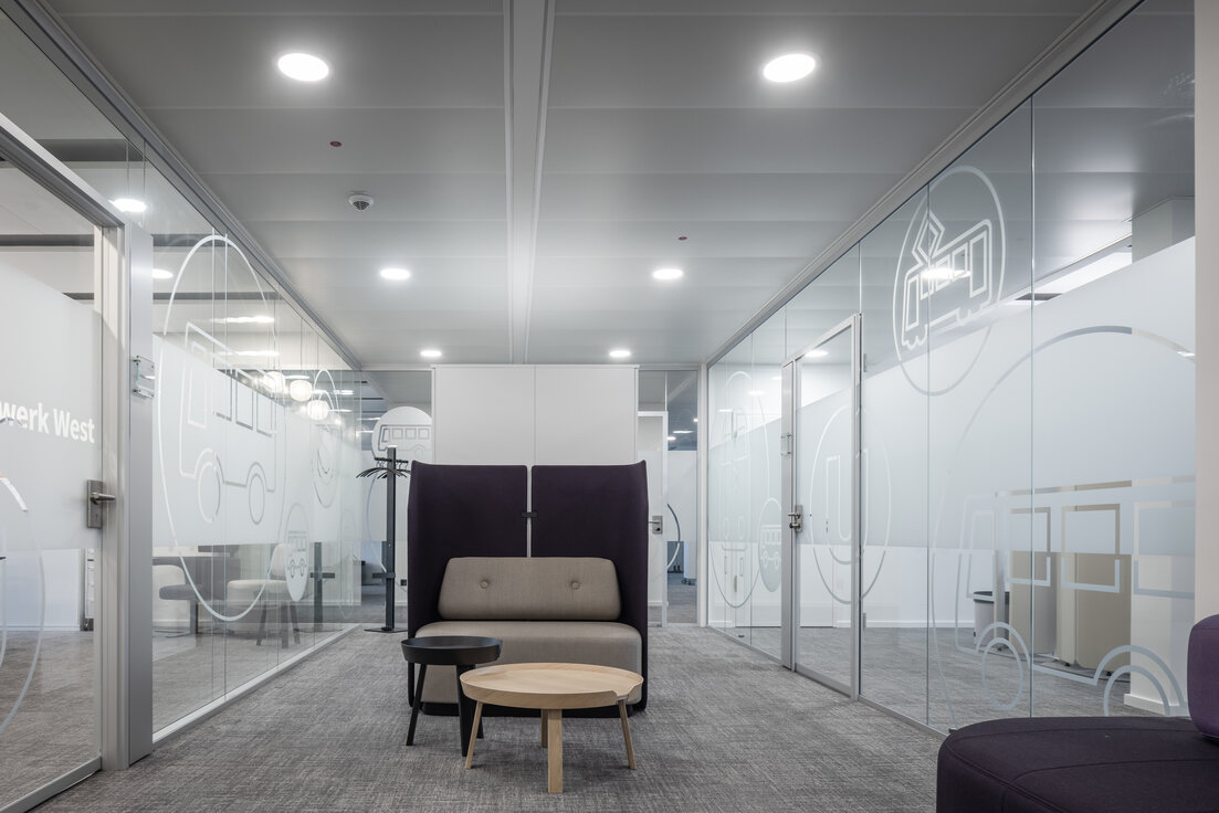 © © www.Lindner-Group.com © © www.Lindner-Group.com