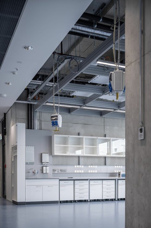 img-de-forschungsraeume-garching-click-and-load-installationsraster-13 img-de-forschungsraeume-garching-click-and-load-installationsraster-13