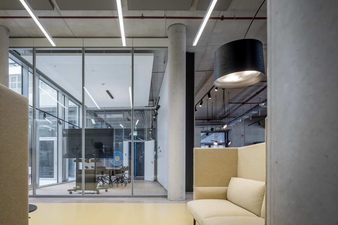 img-de-forschungsraeume-garching-click-and-load-installationsraster-24 img-de-forschungsraeume-garching-click-and-load-installationsraster-24