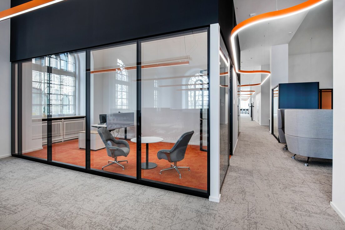 img-de-hapag-lloyd-ballindamm-hamburg-04 img-de-hapag-lloyd-ballindamm-hamburg-04