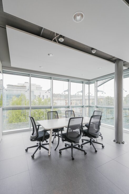 img-ita-ferrero-ex-farmea-alba-05 img-ita-ferrero-ex-farmea-alba-05