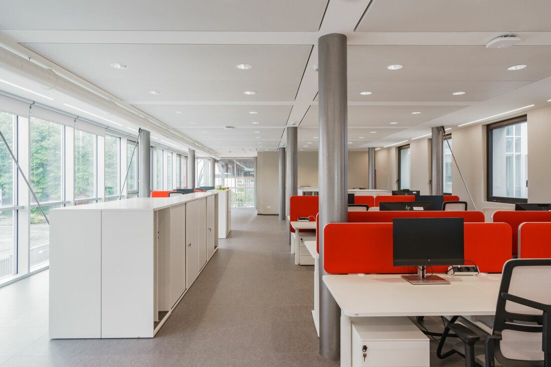 img-ita-ferrero-ex-farmea-alba-13 img-ita-ferrero-ex-farmea-alba-13