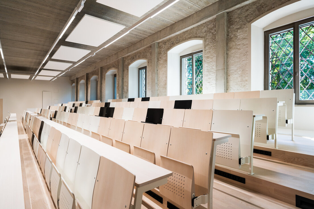 © © Karin Lernbeiß © © Karin Lernbeiß