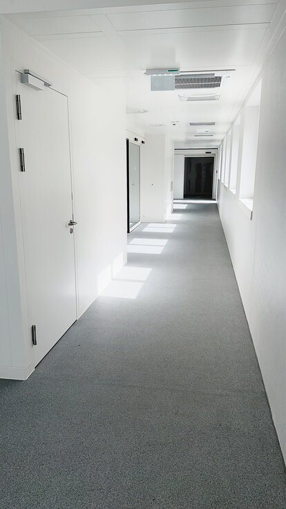 © © www.Lindner-Group.com © © www.Lindner-Group.com