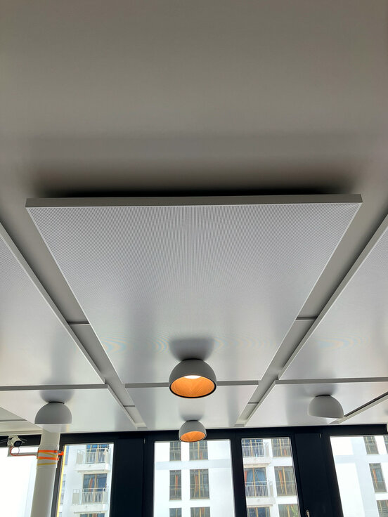 © © www.Lindner-Group.com © © www.Lindner-Group.com