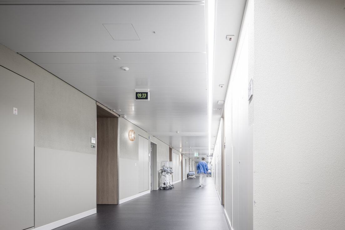 © © www.Lindner-Group.com © © www.Lindner-Group.com