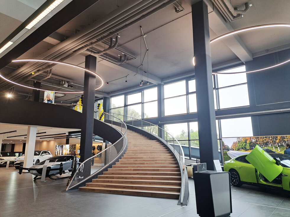 © © www.Lindner-Group.com © © www.Lindner-Group.com