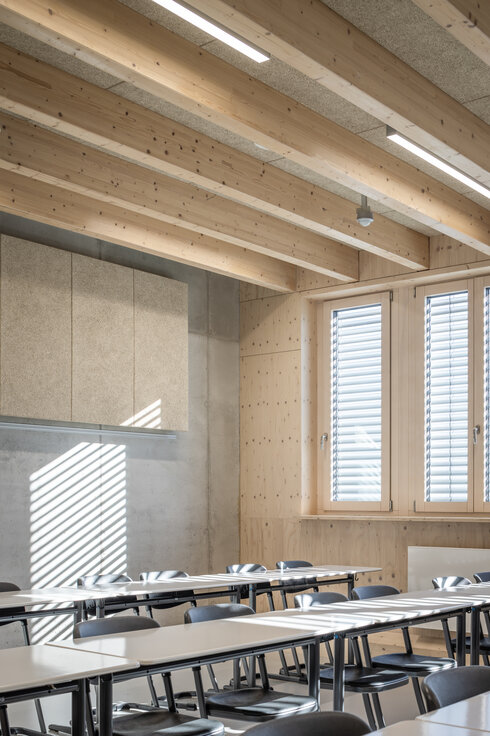 © © www.Lindner-Group.com © © www.Lindner-Group.com