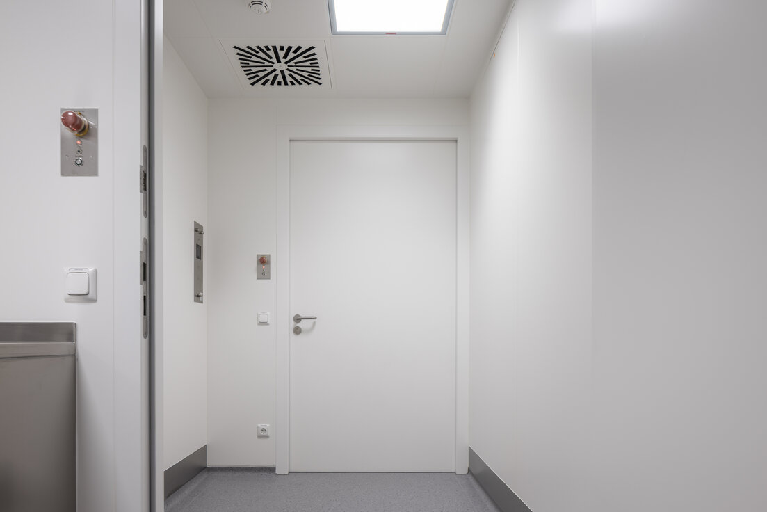 © © www.Lindner-Group.com © © www.Lindner-Group.com