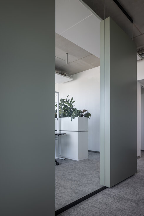 © © www.Lindner-Group.com © © www.Lindner-Group.com