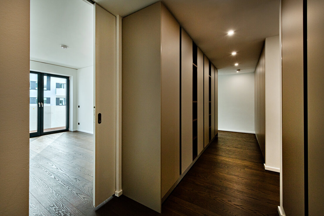 © © www.Lindner-Group.com © © www.Lindner-Group.com