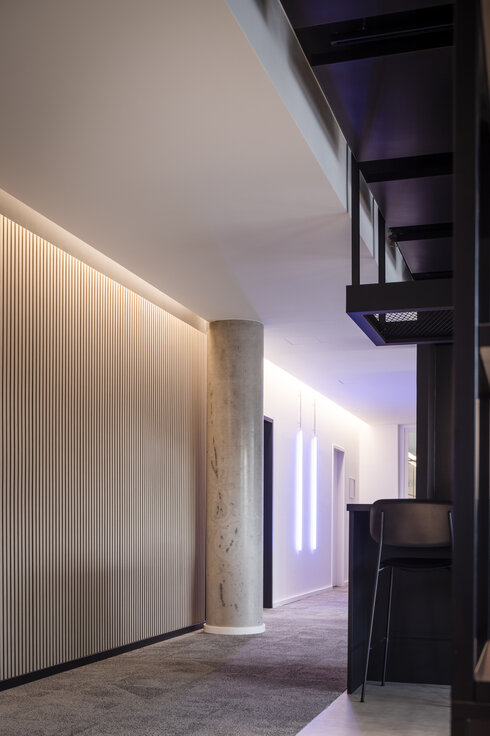 © © www.Lindner-Group.com © © www.Lindner-Group.com