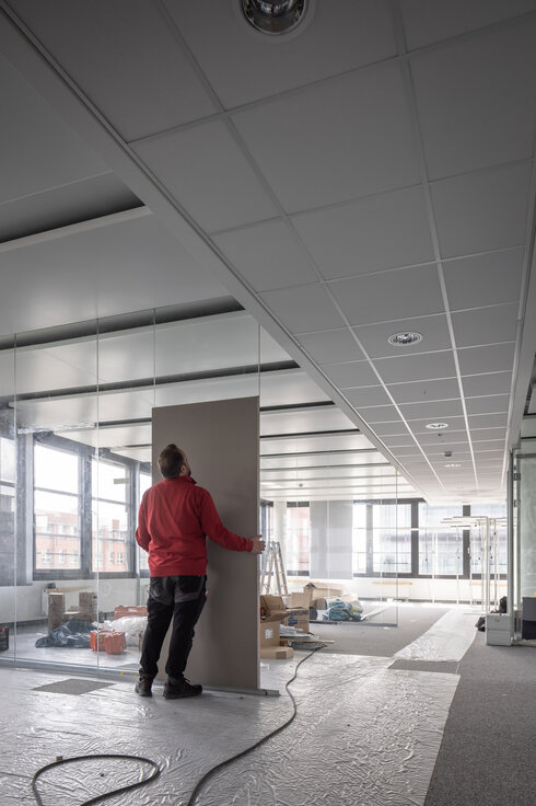 © © www.Lindner-Group.com © © www.Lindner-Group.com