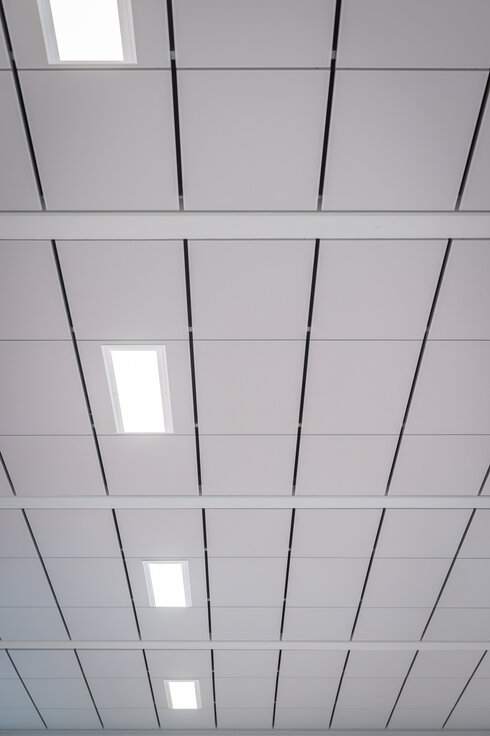 © © www.Lindner-Group.com © © www.Lindner-Group.com