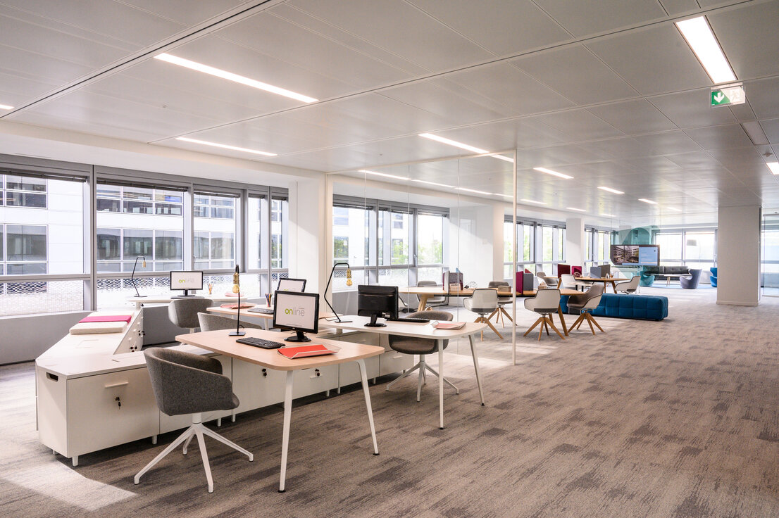 © © www.Lindner-Group.com © © www.Lindner-Group.com