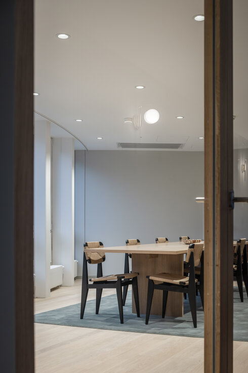 © © www.Lindner-Group.com © © www.Lindner-Group.com