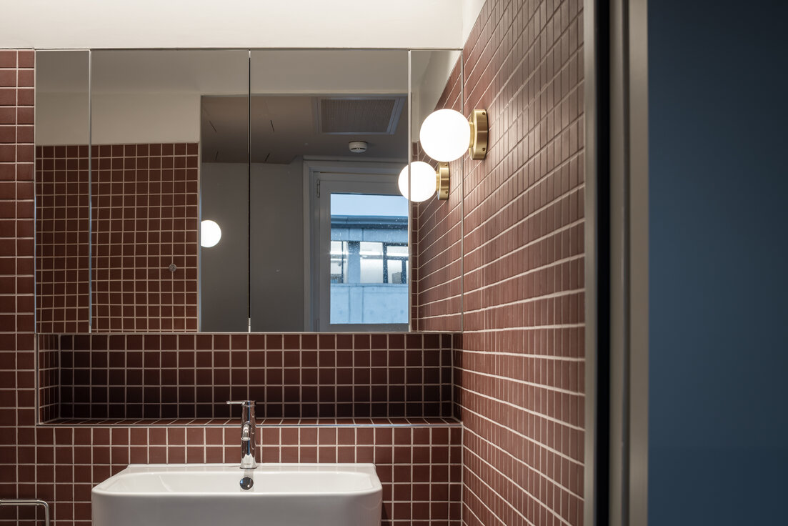 © © www.Lindner-Group.com © © www.Lindner-Group.com