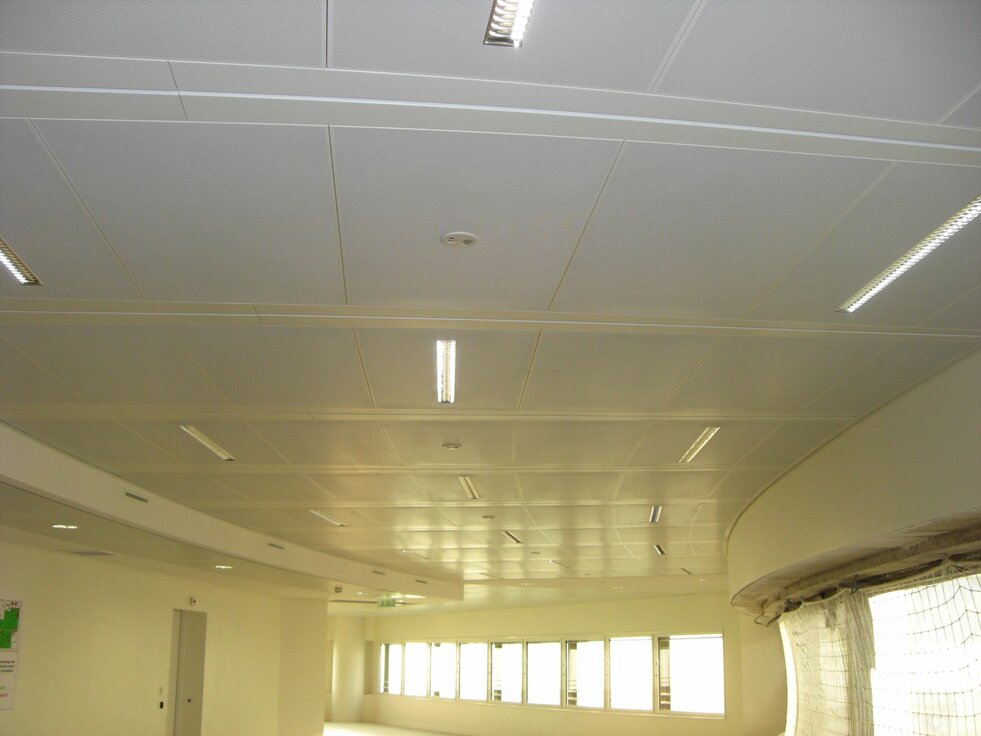 img_fr_tour_descartes_5 img_fr_tour_descartes_5