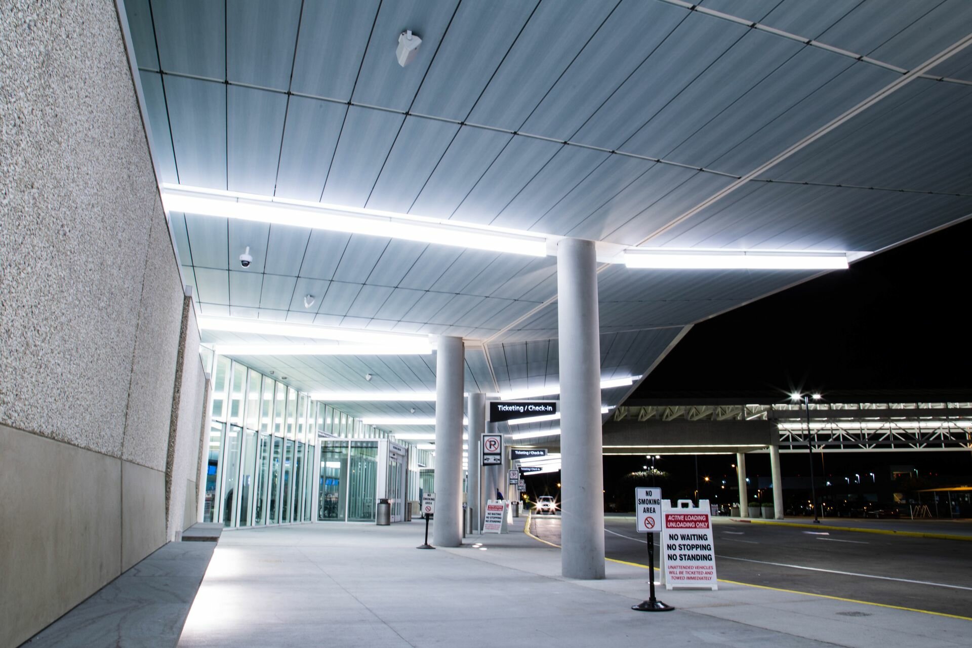 img-usa-charleston-international-airport-2